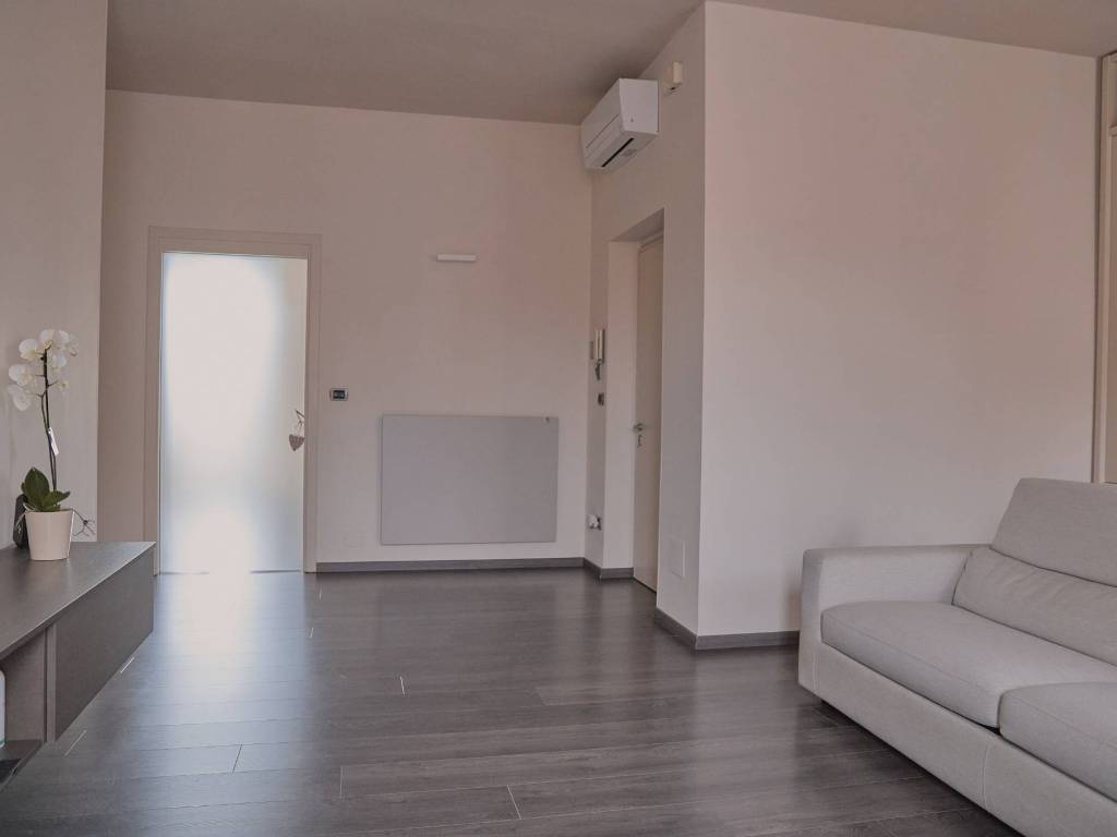 Appartamento a Casale monferrato in Via Giovanni Celoria, 32 - Foto 2