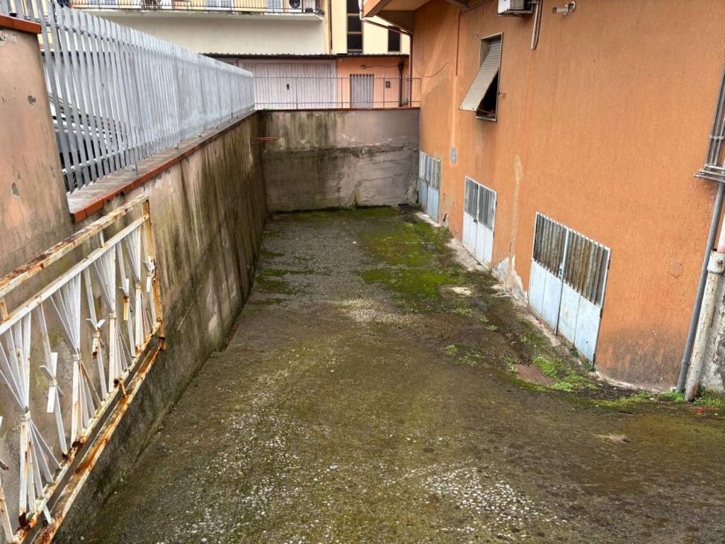 Box / garage a Pistoia in Via Caduti del Lavoro - Foto 4