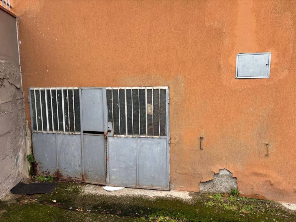 Box / garage a Pistoia in Via Caduti del Lavoro - Foto 5