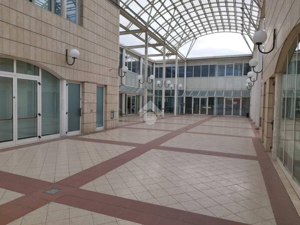 Immobile a Rimini in Via Circonvallazione Nuova - Foto 5