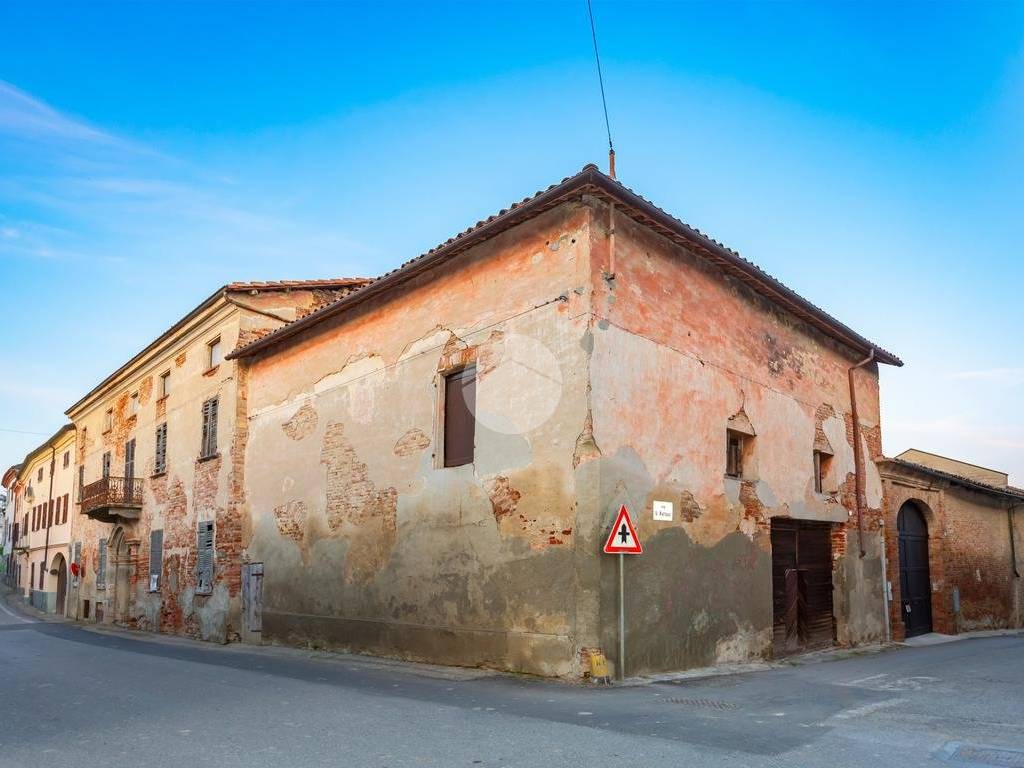 Casa indipendente a Calliano in Via Roma, 112 - Foto 2