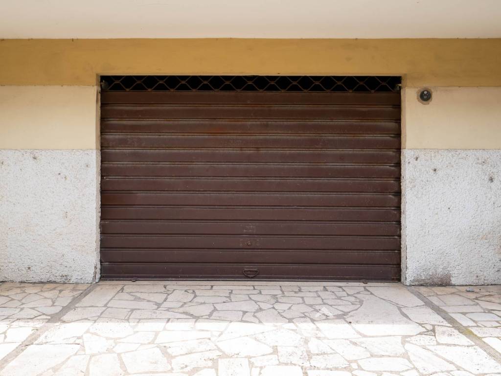 Box / garage a Terracina in Via San Rocco - Foto 2