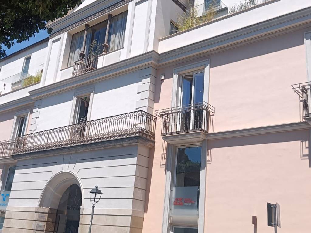 Appartamento a Caserta in Piazza Luigi Vanvitelli - Foto 2