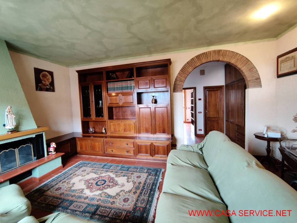 Casa indipendente a Bucine in Via Giovanni Pascoli - Foto 4
