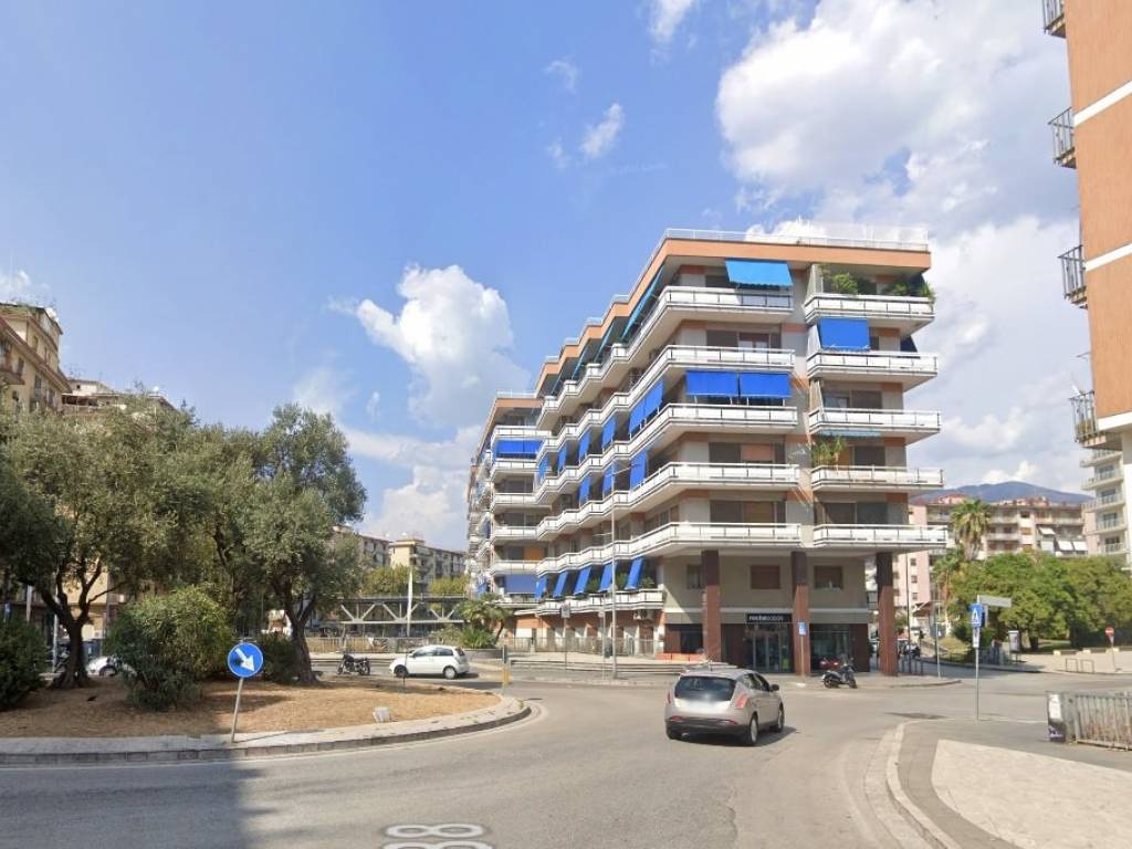 Appartamento a Salerno in Via Irno, 11 - Foto 2
