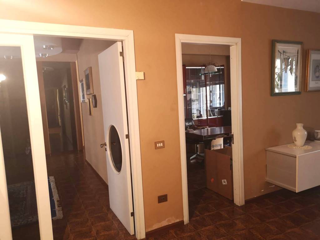 Appartamento a Catanzaro in Via Bruno Chimirri, 27 - Foto 3