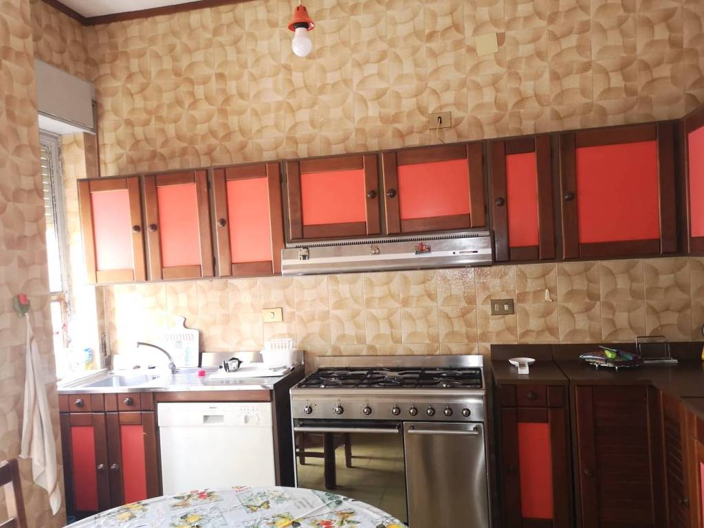 Appartamento a Catanzaro in Via Bruno Chimirri, 27 - Foto 5