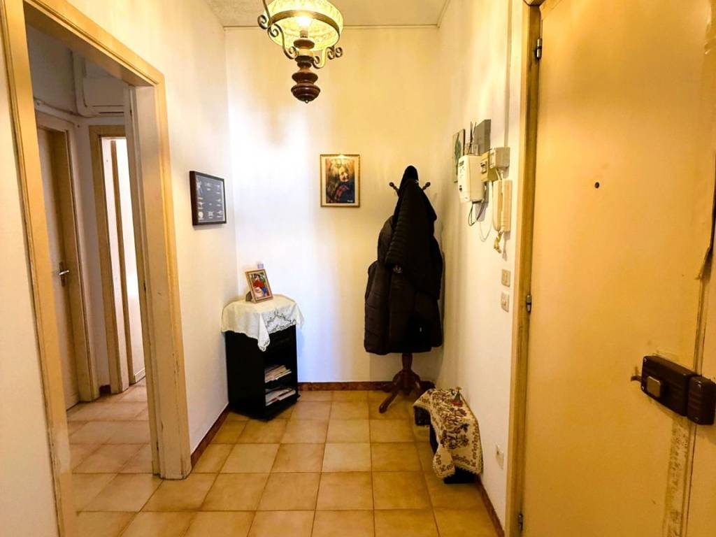 Appartamento a Tricase in Via Roberto Ardigò, 3 - Foto 4