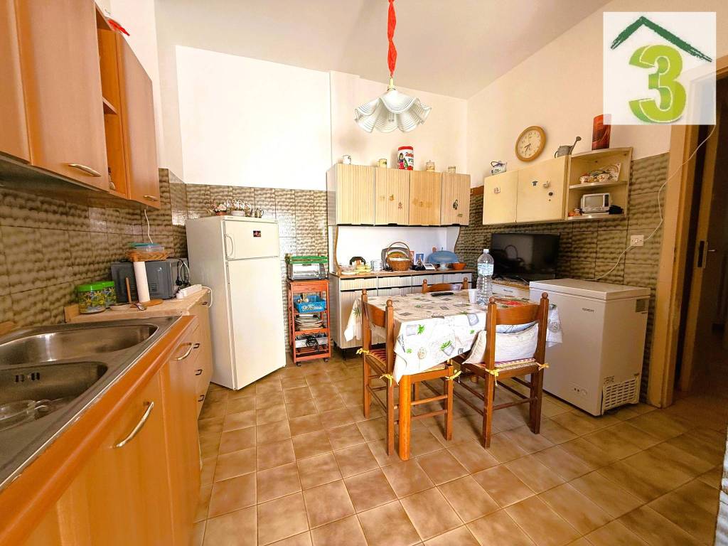 Appartamento a Tricase in Via Roberto Ardigò, 3 - Foto 5