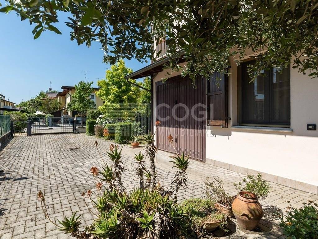 Villetta a schiera a Bagnara di romagna in via Della Resistenza, 27 - Foto 2