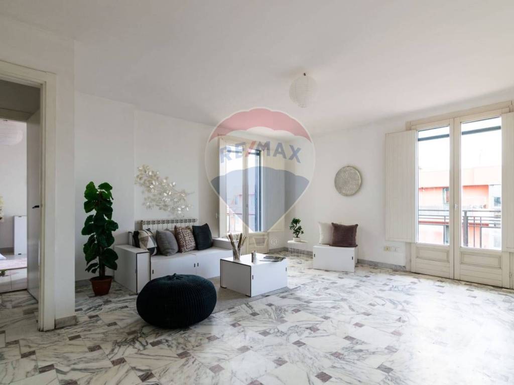 Appartamento a Paternò in Via Vittorio Emanuele III, 424 - Foto 2