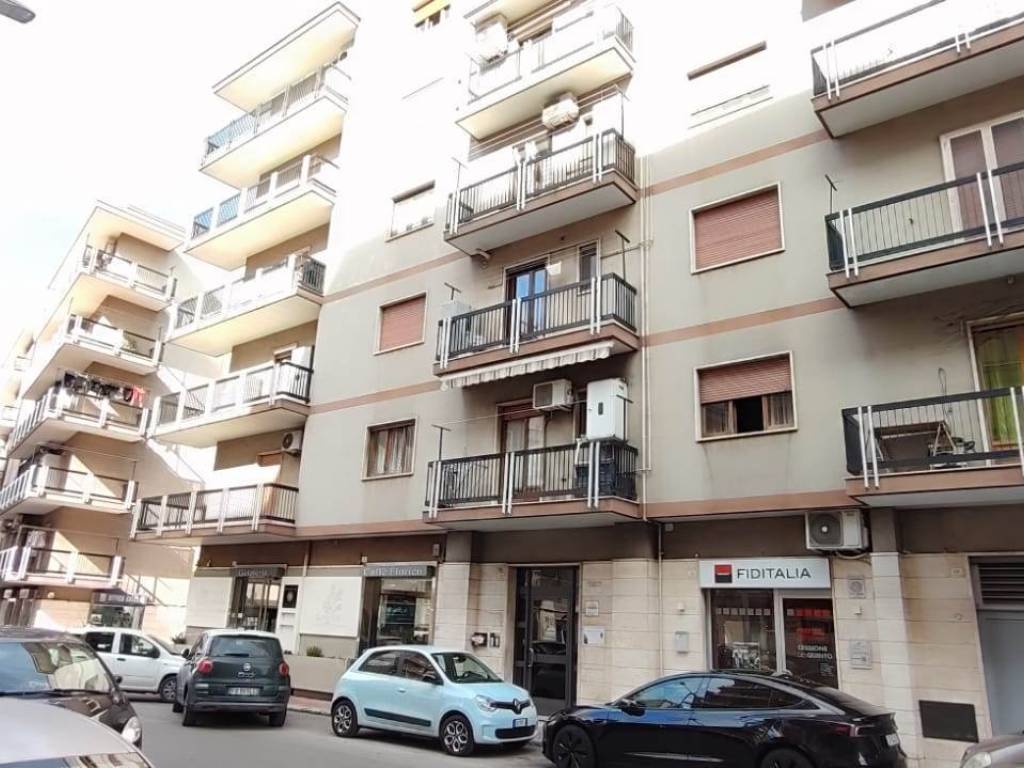 Appartamento a Martina franca in VIALE DEI LECCI 22 - Foto 2