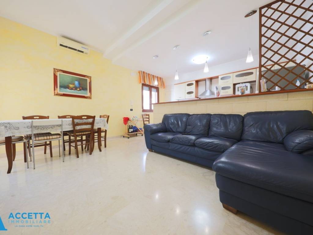 Appartamento a Taranto in Via Falanto, 15 - Foto 3