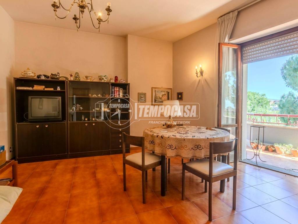 Appartamento a Viterbo in Via Alcide de Gasperi - Foto 5