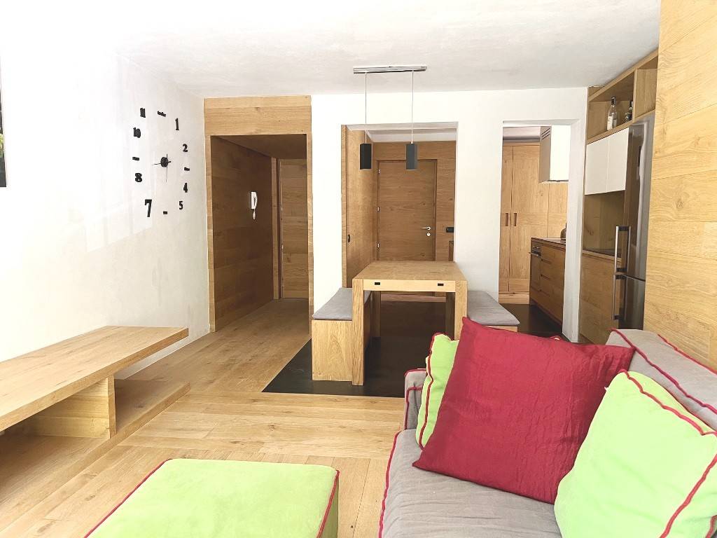 Appartamento a Campodolcino in Via Acero, 5 - Foto 2