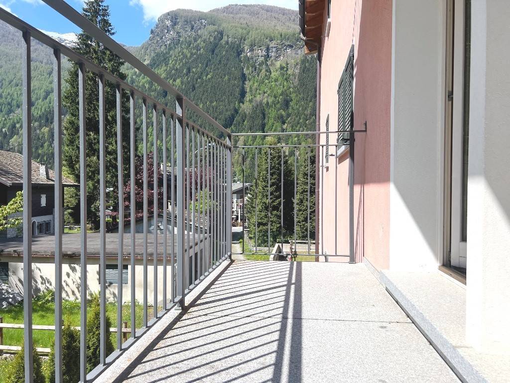 Appartamento a Campodolcino in Via Acero, 5 - Foto 5