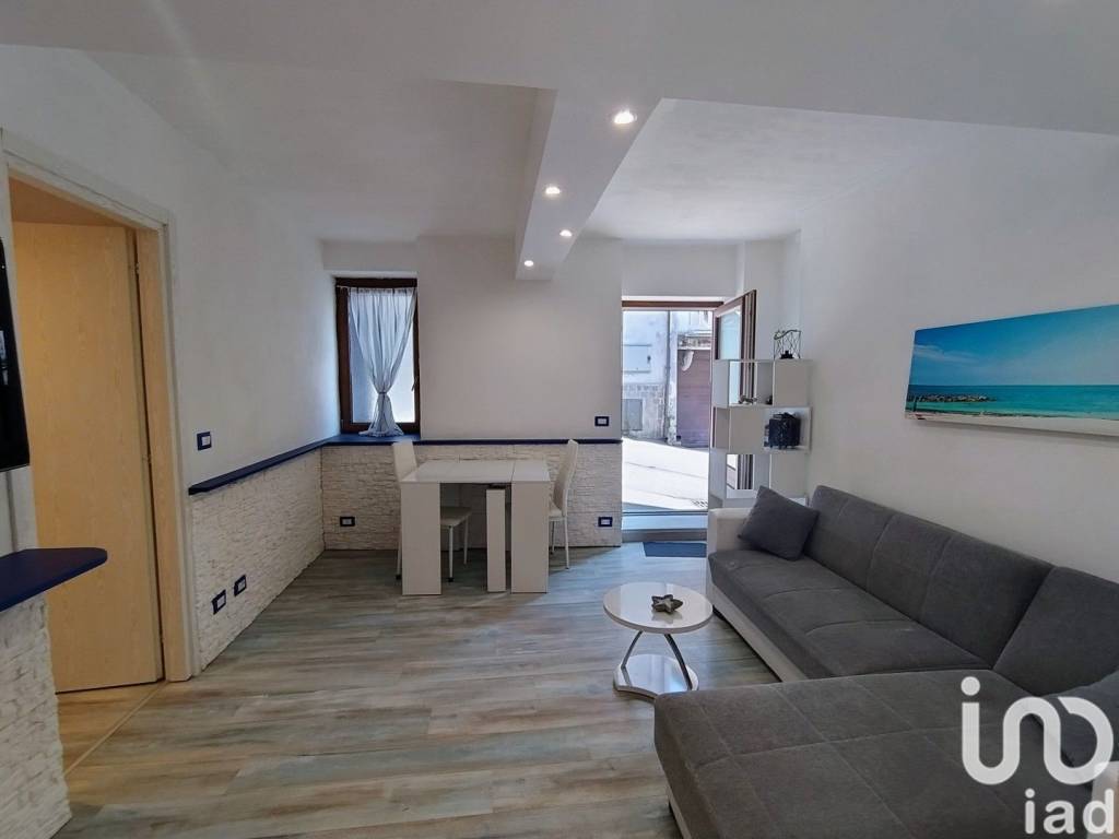 Appartamento a Ghiffa in Corso RISORGIMENTO, 13 - Foto 3