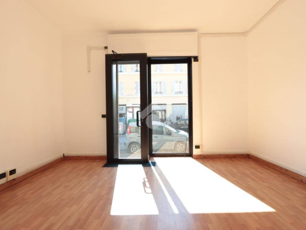 Immobile a Valenza in Corso Giacomo Matteotti, 14 - Foto 3