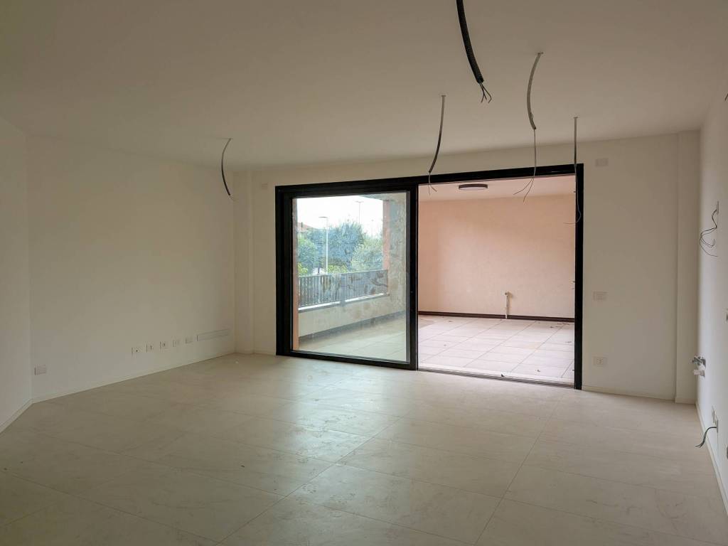 Appartamento a Villafranca di verona in via messedaglia, 139 - Foto 2