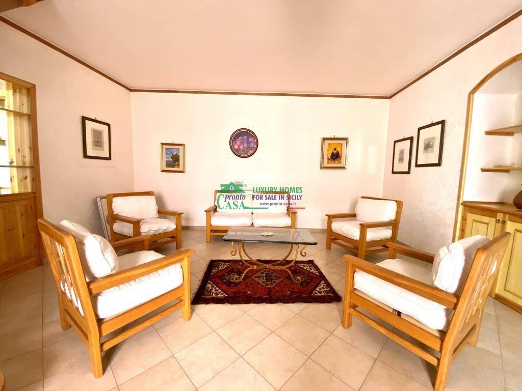 Casa indipendente a Ragusa in Via Gianbattista Odierna - Foto 2