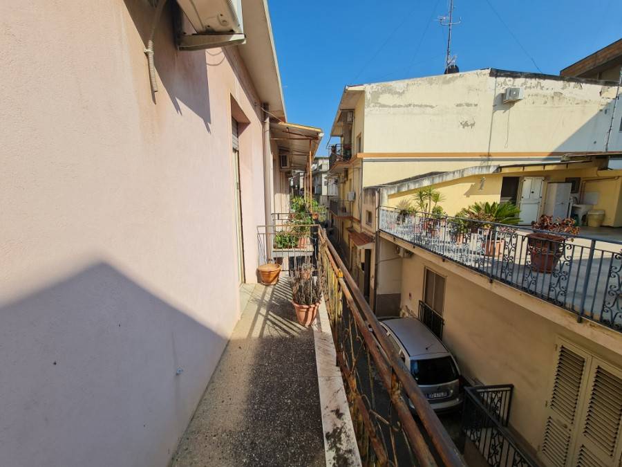 Appartamento a Reggio calabria in Via Saracinello - Foto 5