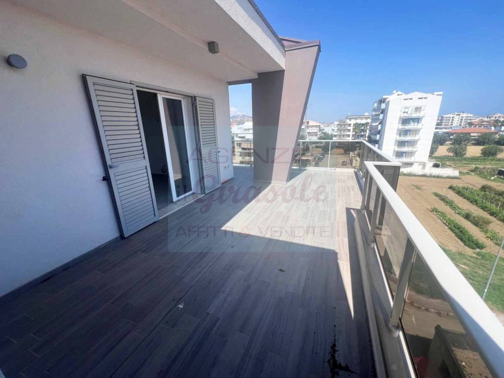 Attico / mansarda a Alba adriatica in Via Trieste, 78 - Foto 3