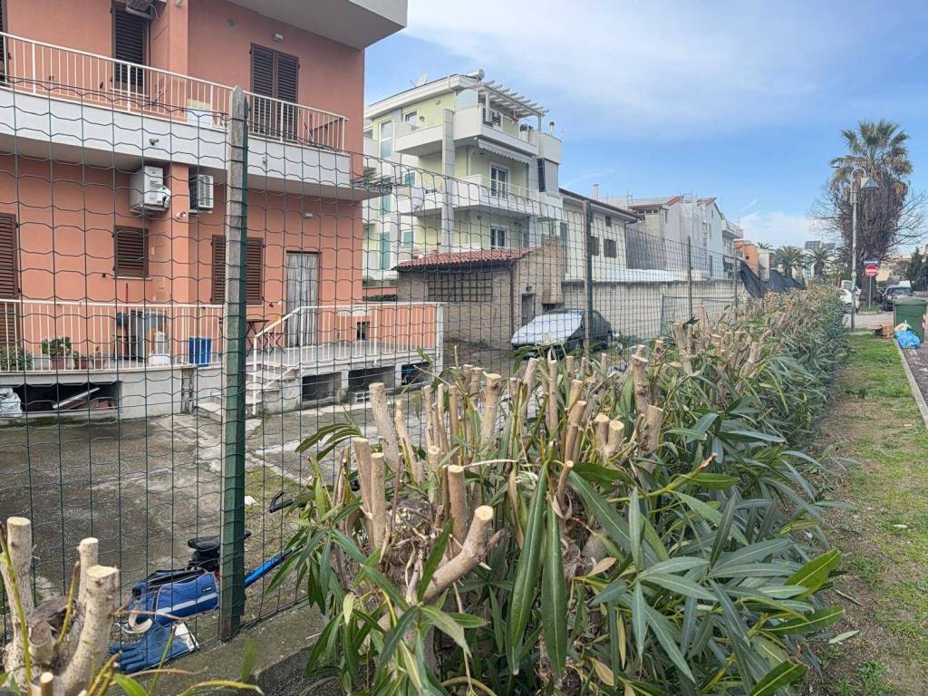 Terreno a San benedetto del tronto in Via Mare - Foto 2