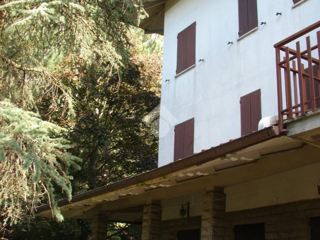 Villa a Zocca in Via Divisione Tridentina, 153 - Foto 2