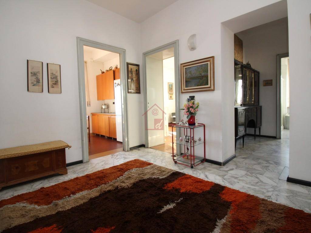 Appartamento a Vercelli in Via Vittorio Veneto, 6 - Foto 2