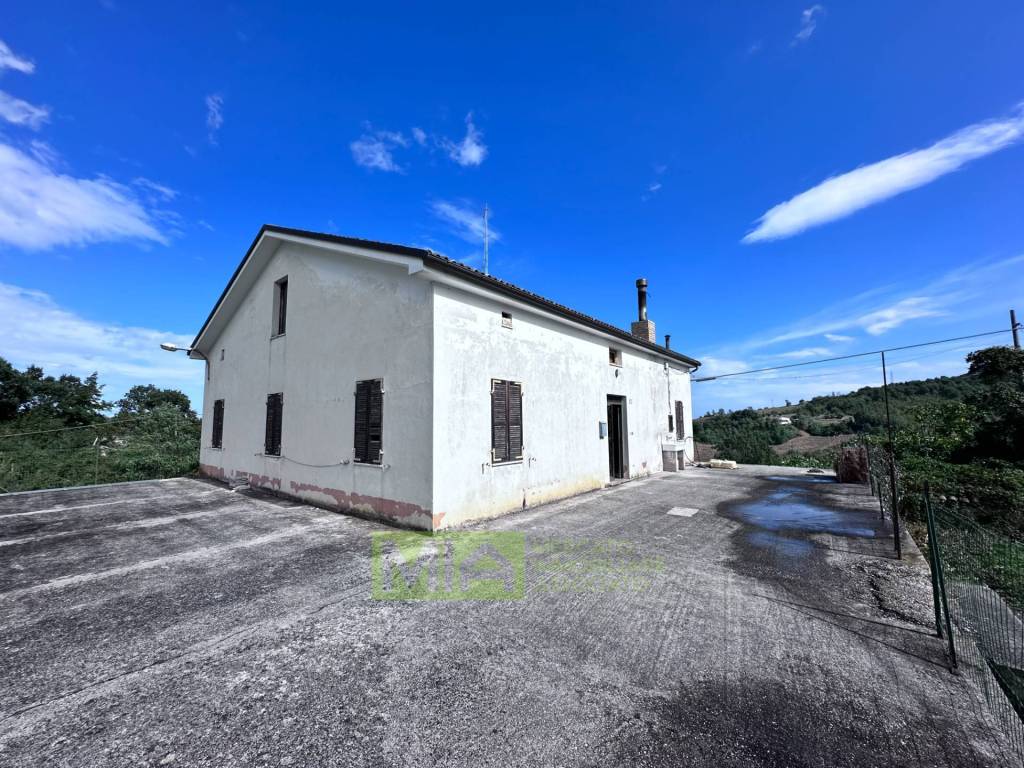 Rustico / casale a Smerillo in Contrada San Giovanni, 10 - Foto 3