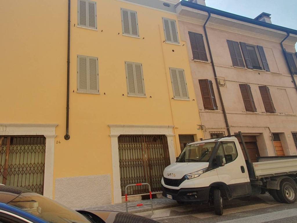 Appartamento a Mantova in Via Lorenzo Gandolfo - Foto 2