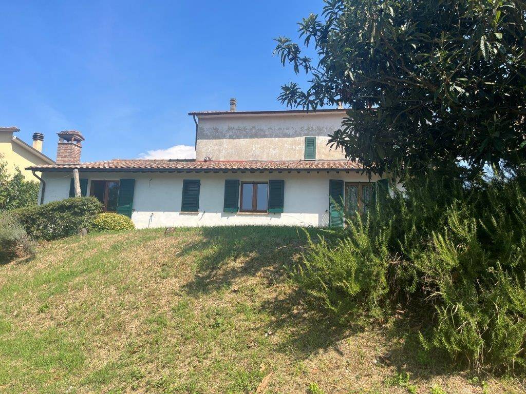 Villa a Piegaro in Vocabolo Pevole - Foto 2