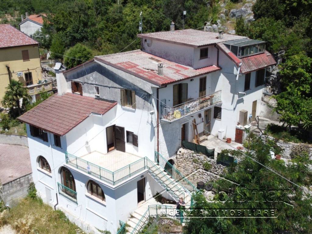 Casa indipendente a Montaquila in ROCCARAVINDOLA - Foto 3