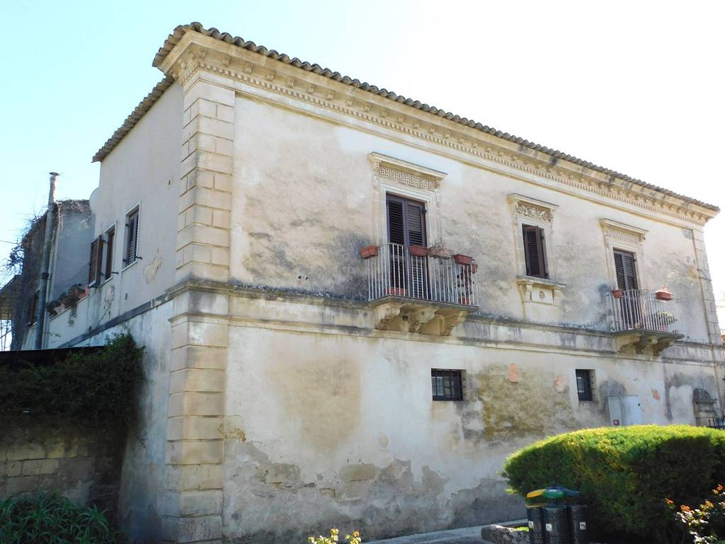 Palazzo / stabile a Ragusa in Via dei Normanni - Foto 3