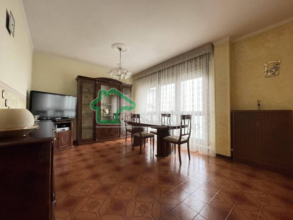 Appartamento a Lodi in Viale Papa Giovanni XXIII - Foto 2