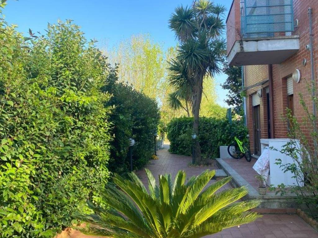 Appartamento a Pisa in Via Padre Leonardo Ximenes - Foto 2