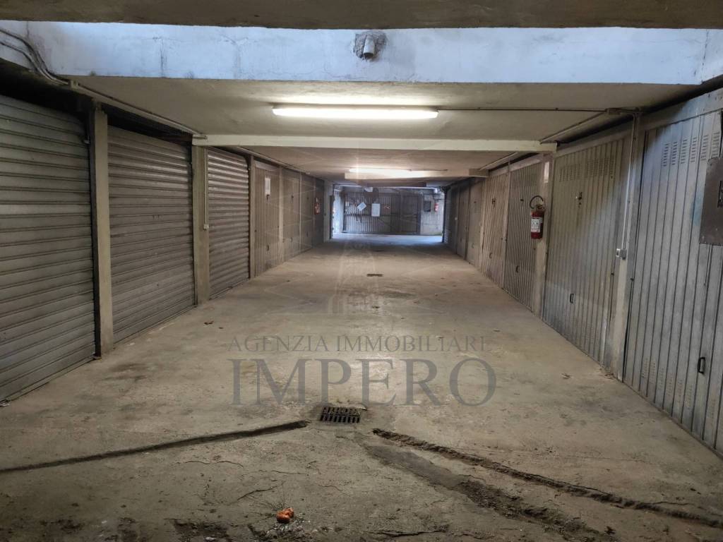 Box / garage a Ventimiglia in Corso Limone Piemonte, 112 - Foto 5