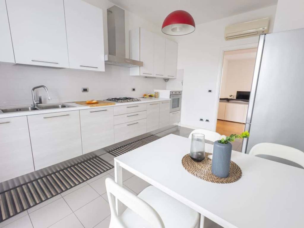 Appartamento a San donato milanese in Via Cesare Battisti - Foto 3