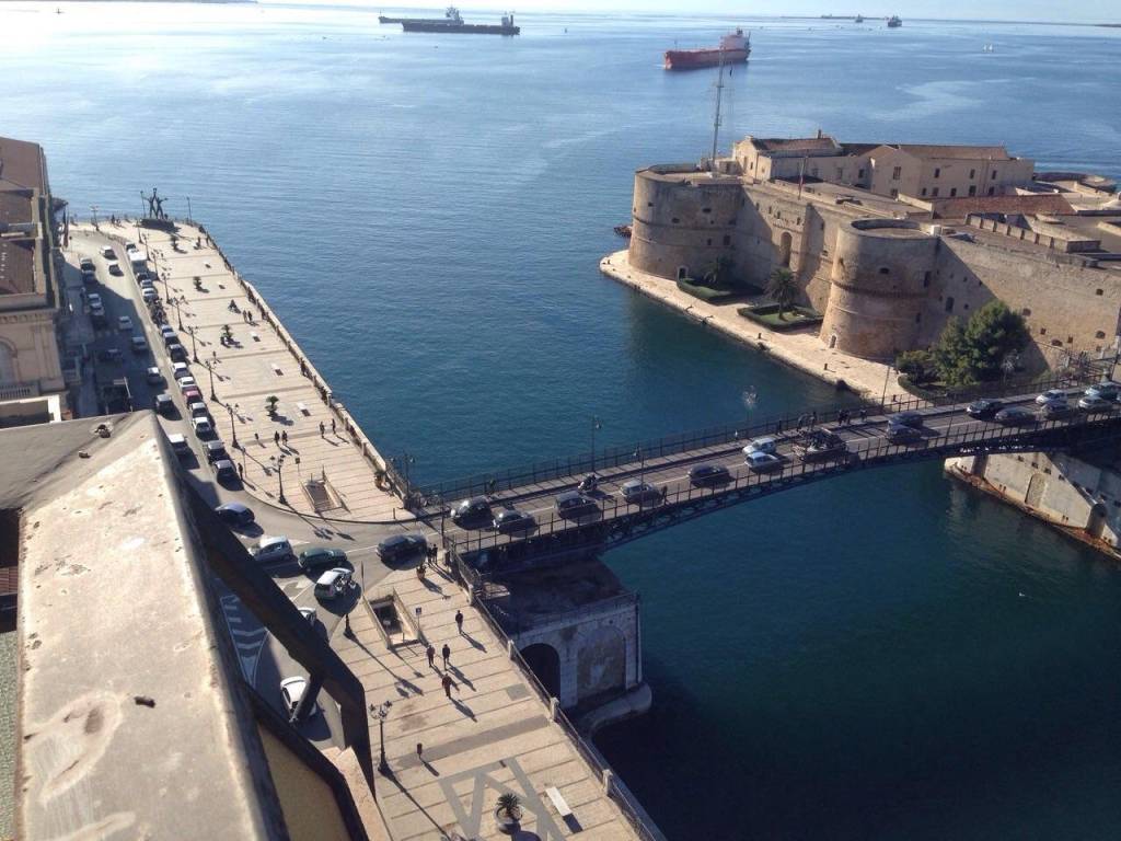 Appartamento a Taranto in Corso Due Mari, 18 - Foto 4