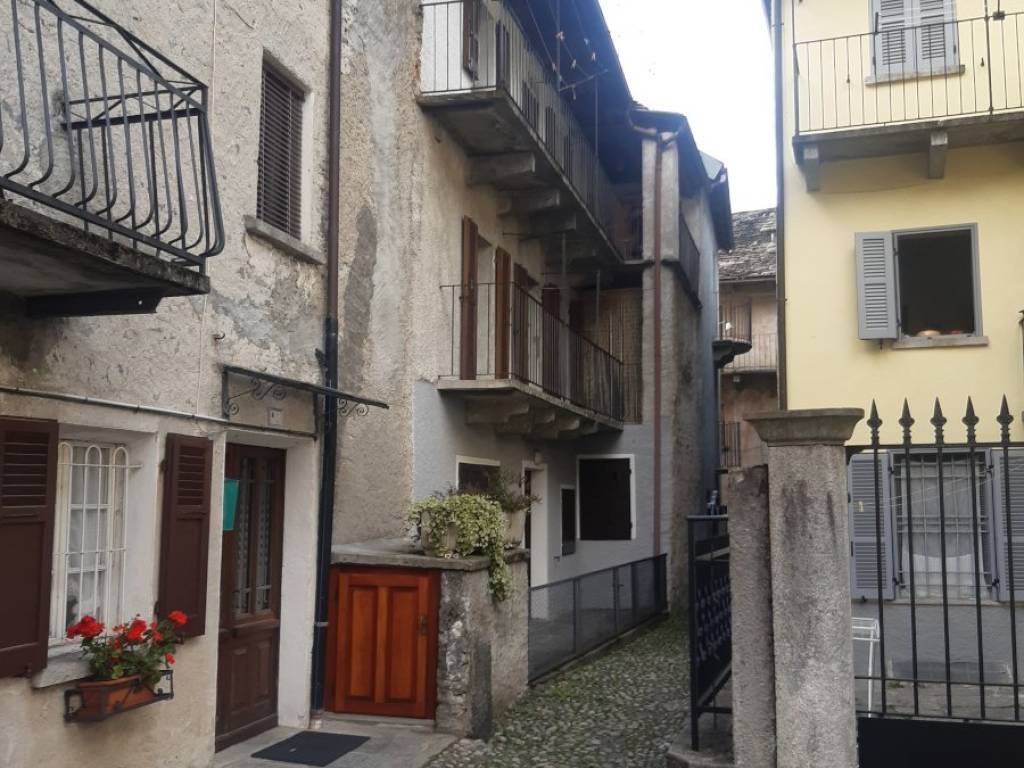 Appartamento a Malesco in Via Eria, 1 - Foto 2