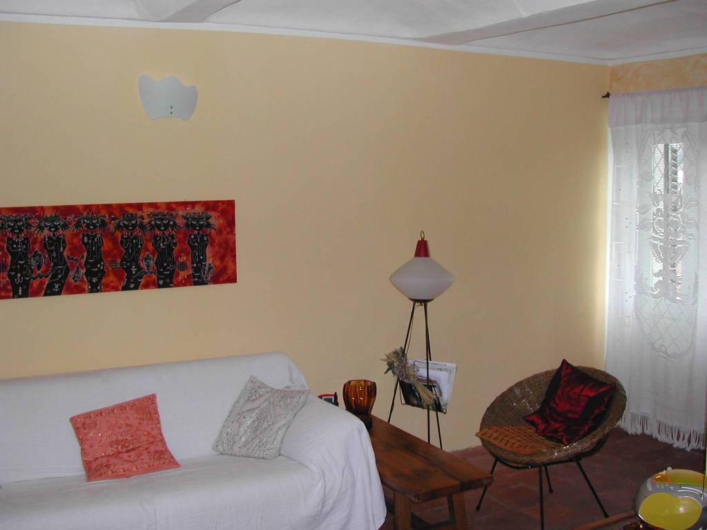 Casa indipendente a Rocca d'arazzo in Via Alessandro Manzoni - Foto 4