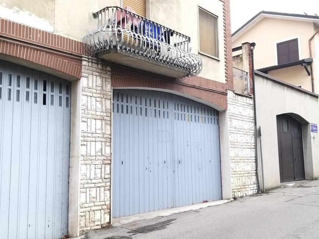 Box / garage a Sant'angelo lodigiano in Via Fratelli Cairoli, 32 - Foto 2