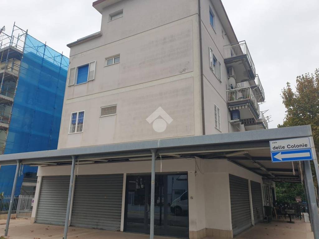 Immobile a Rimini in Viale delle Colonie, 8 - Foto 2