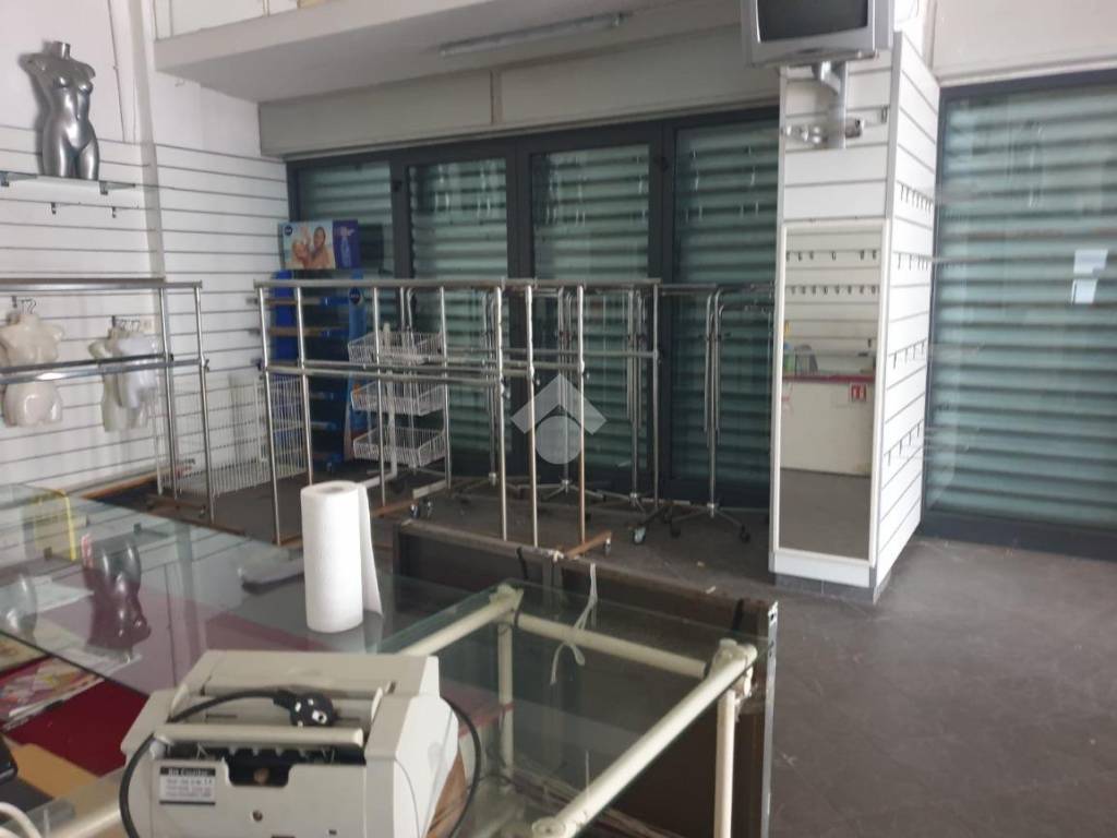 Immobile a Rimini in Viale delle Colonie, 8 - Foto 4