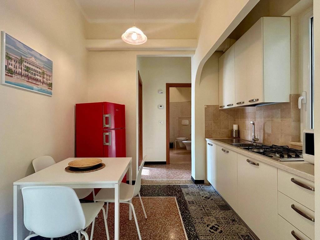 Appartamento a Alassio in Piazza Sant'Ambrogio, 12 - Foto 2