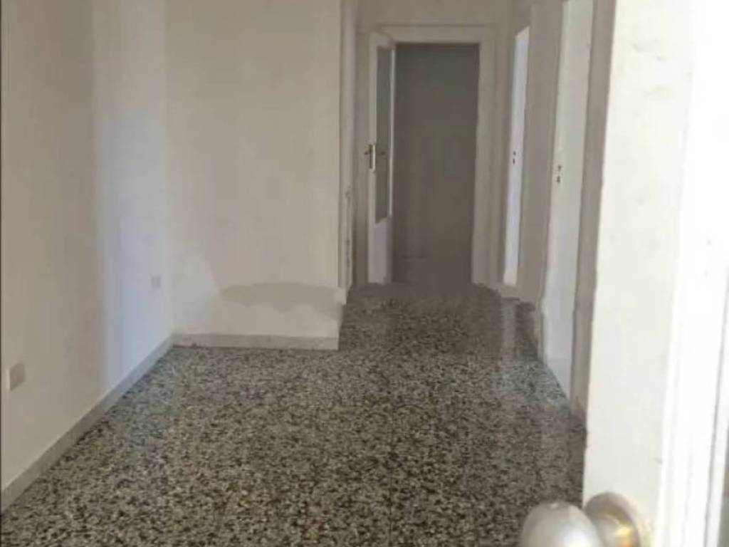 Appartamento a Mottola in Viale Guglielmo Marconi - Foto 4