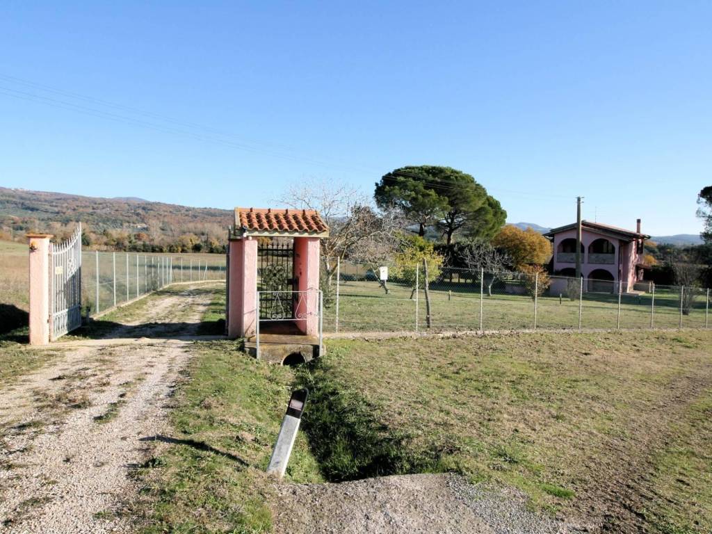 Rustico / casale a Roccastrada in via sassoscritto - Foto 2