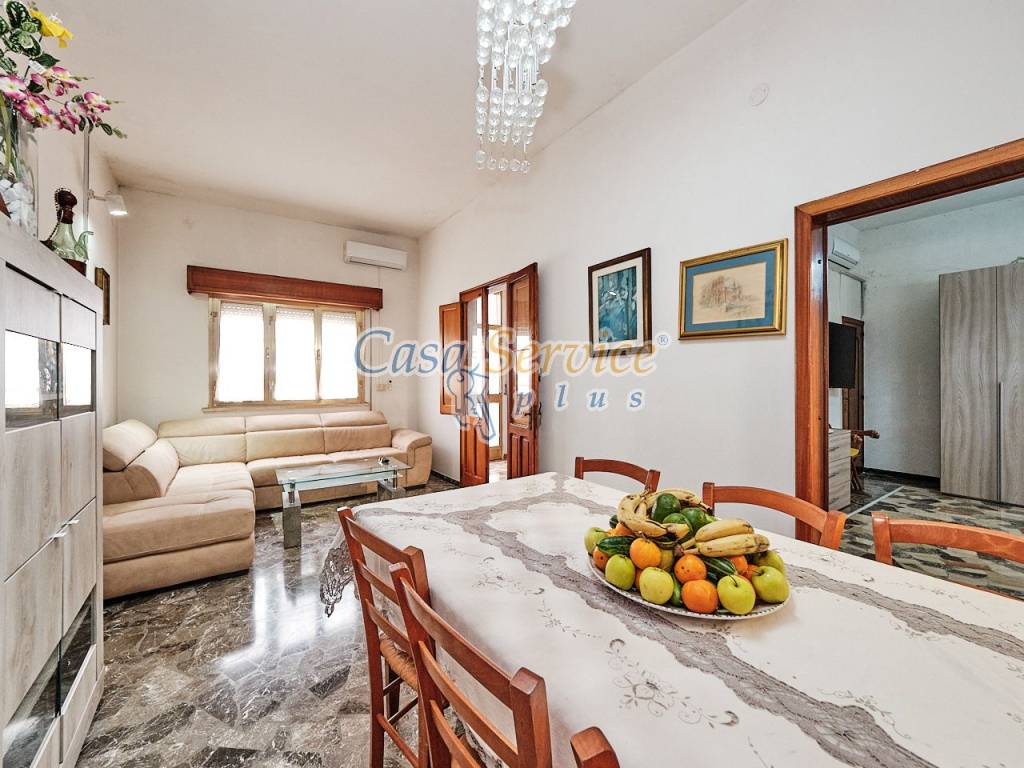 Casa indipendente a Racale in Via Asiago - Foto 3