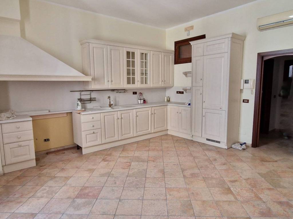 Appartamento a Trani in Via Cambio - Foto 3