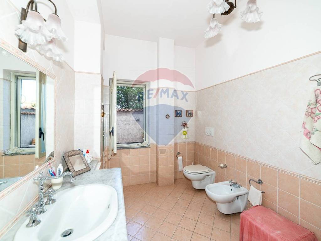 Villa a San giovanni la punta in via Alicudi, 10 - Foto 4